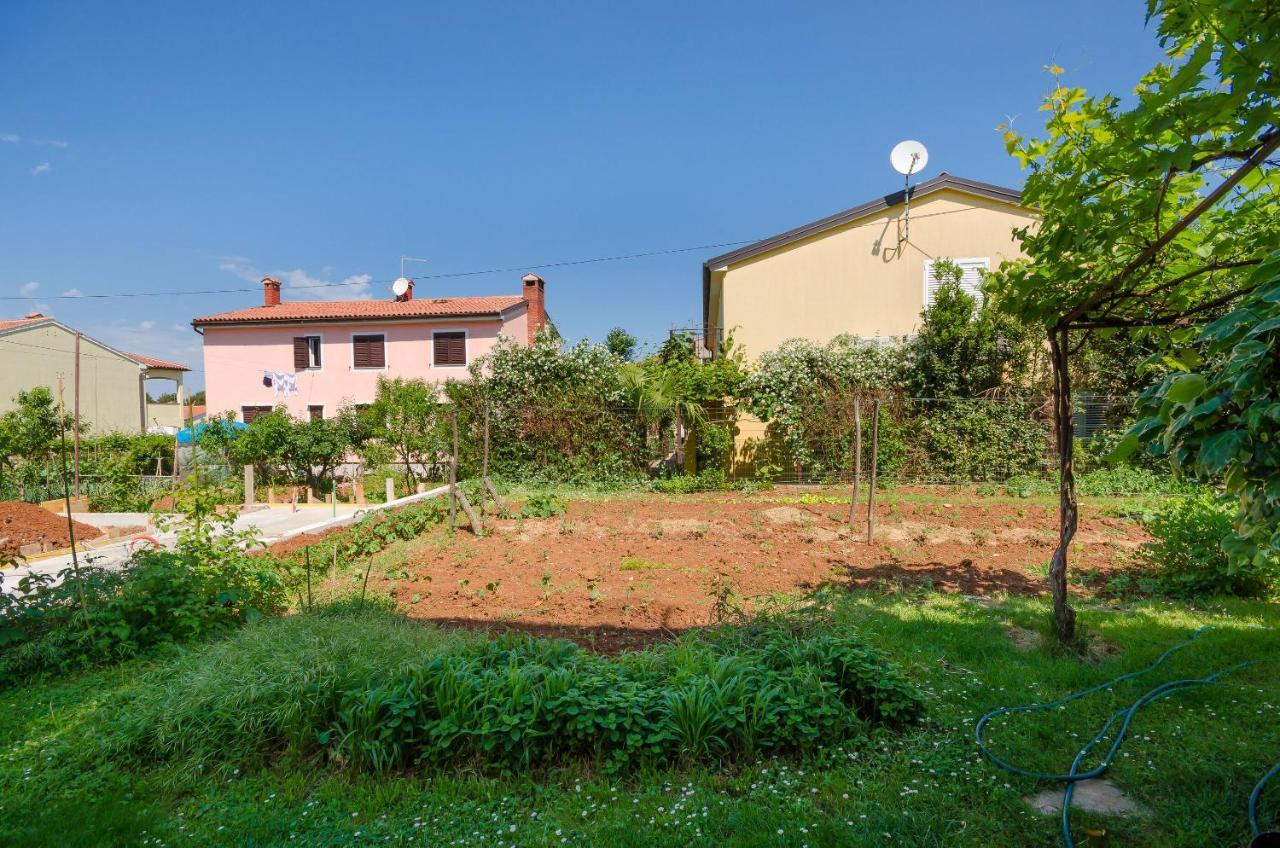 Apartments Milan Poreč Zewnętrze zdjęcie