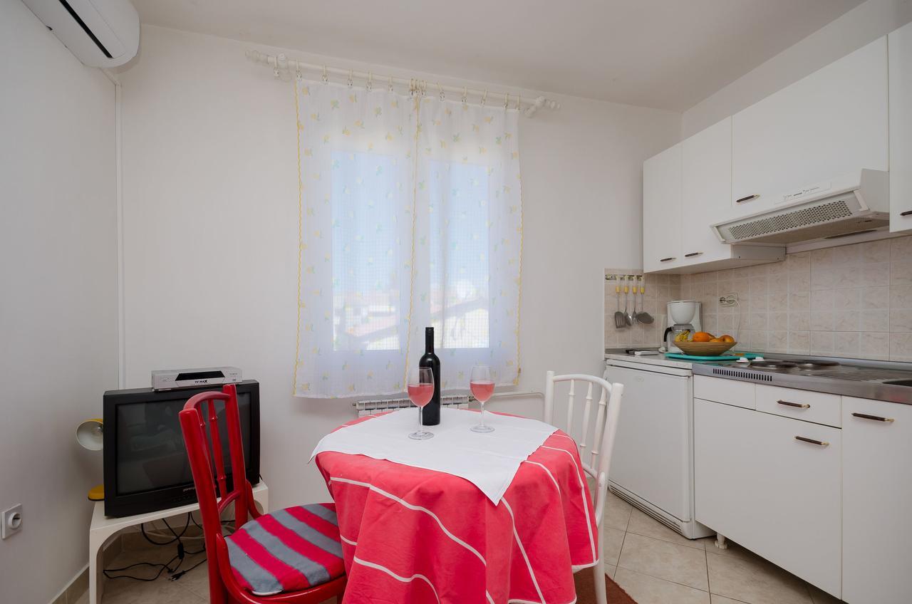 Apartments Milan Poreč Zewnętrze zdjęcie